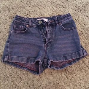 Red washes jean shorts